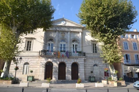 Peintre Lorgues
