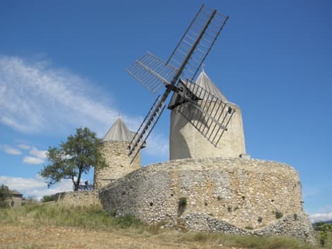 Peintre Régusse